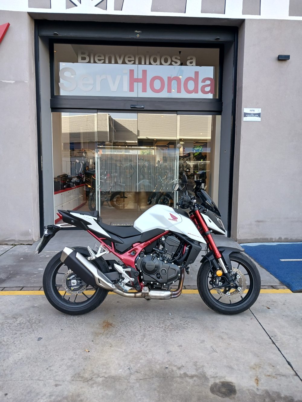 HONDA HORNET 750