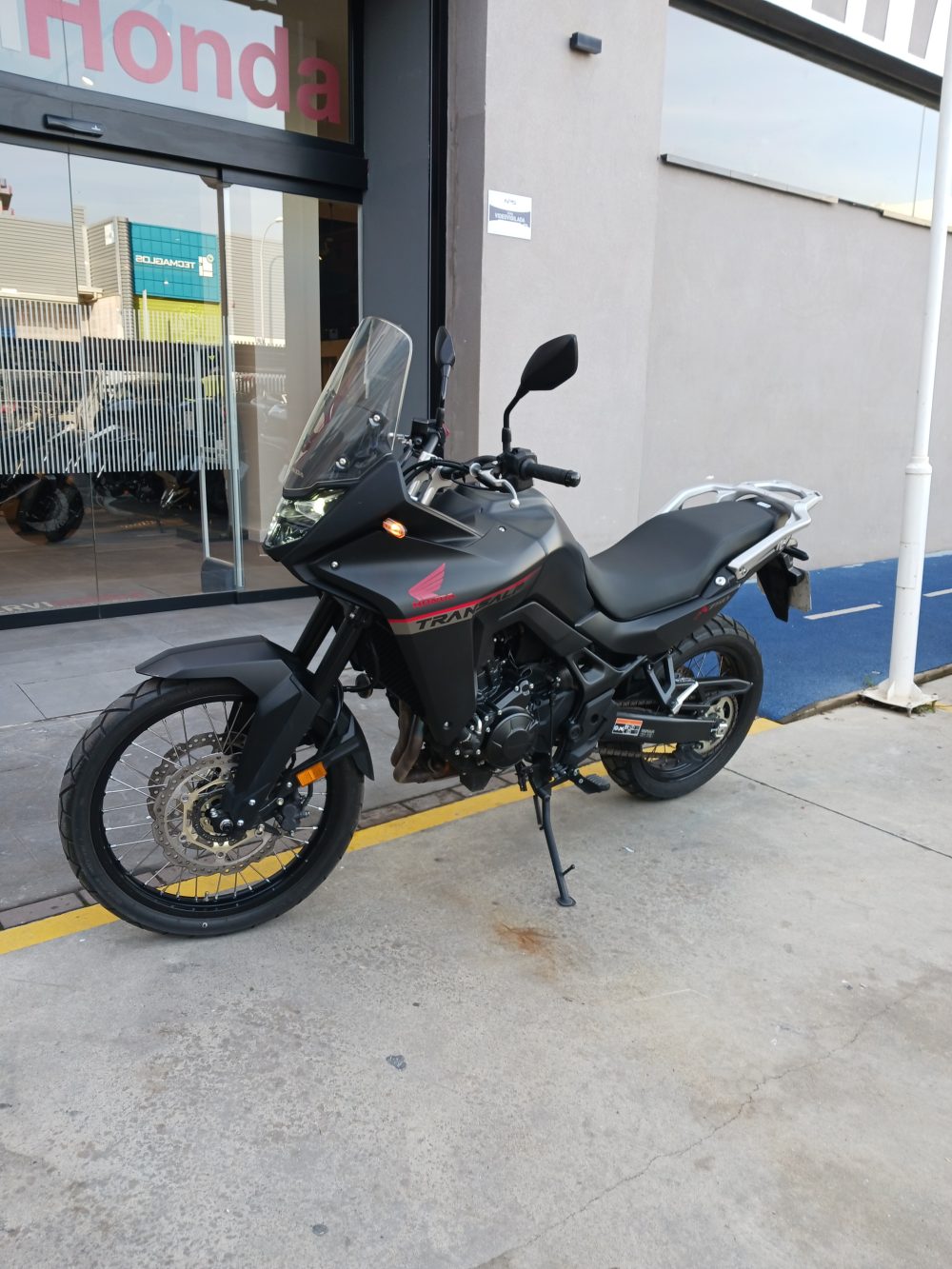 HONDA TRANSALP 750 - Imagen 6