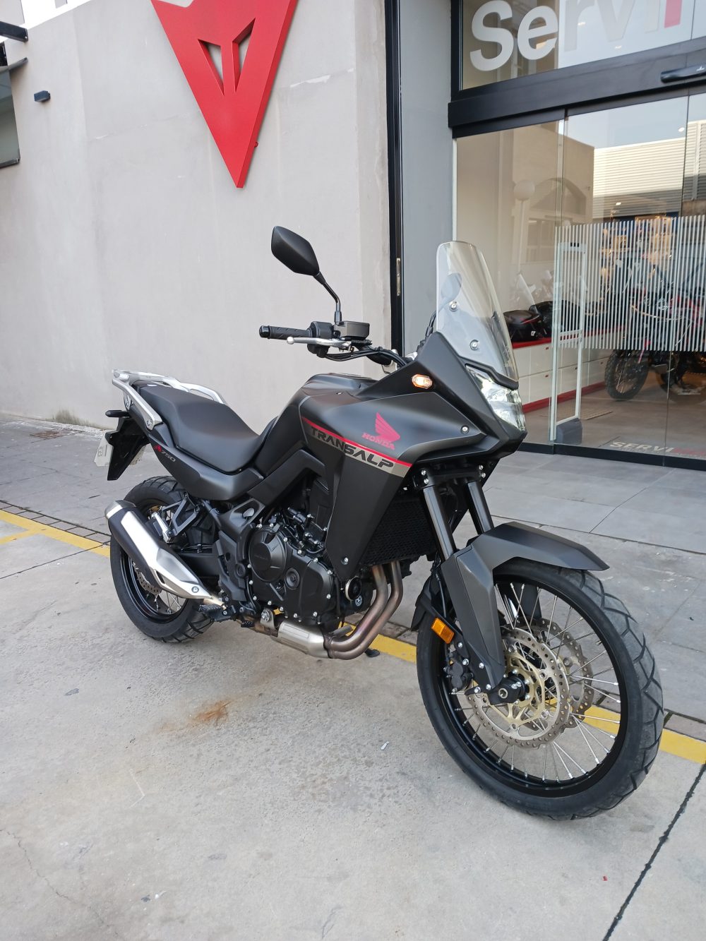HONDA TRANSALP 750 - Imagen 3