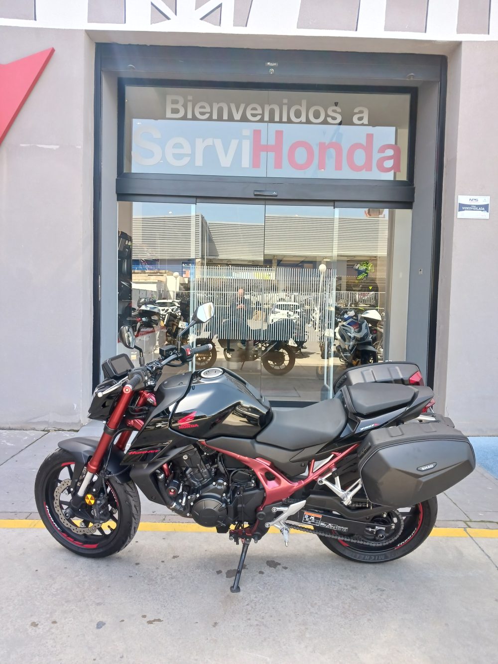 HONDA HORNET 750 - Imagen 4