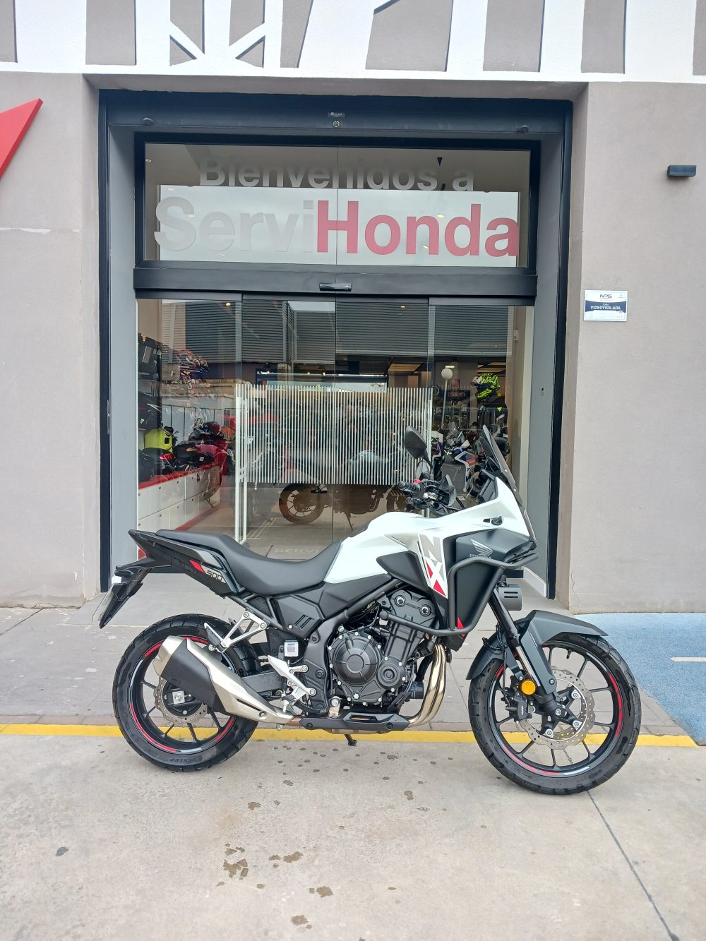 HONDA NX500