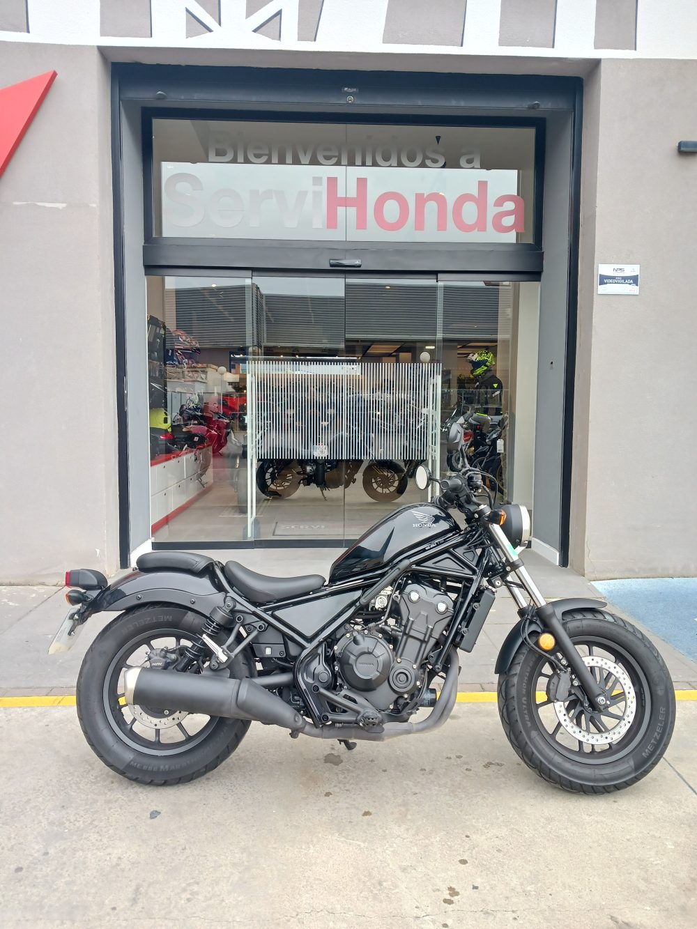 HONDA REBEL 500