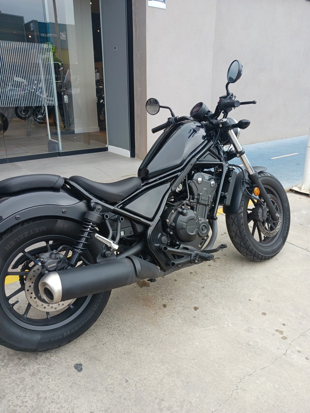 HONDA REBEL 500 - Imagen 3