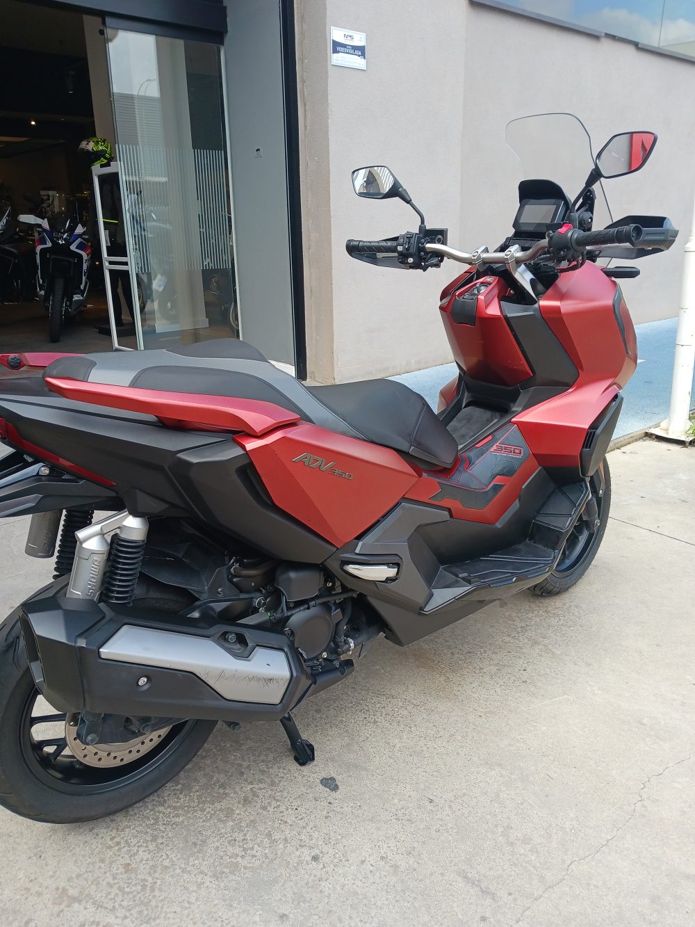 HONDA ADV 350 - Imagen 3