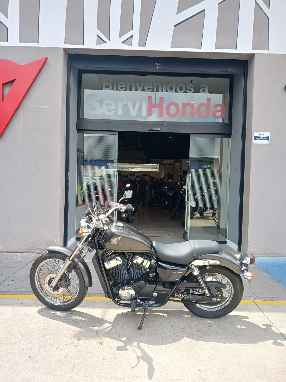 HONDA VT750S - Imagen 4