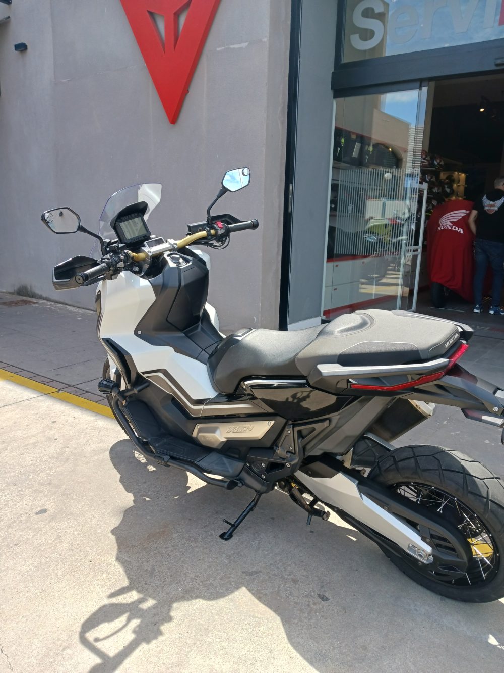 HONDA XADV 750 - Imagen 6