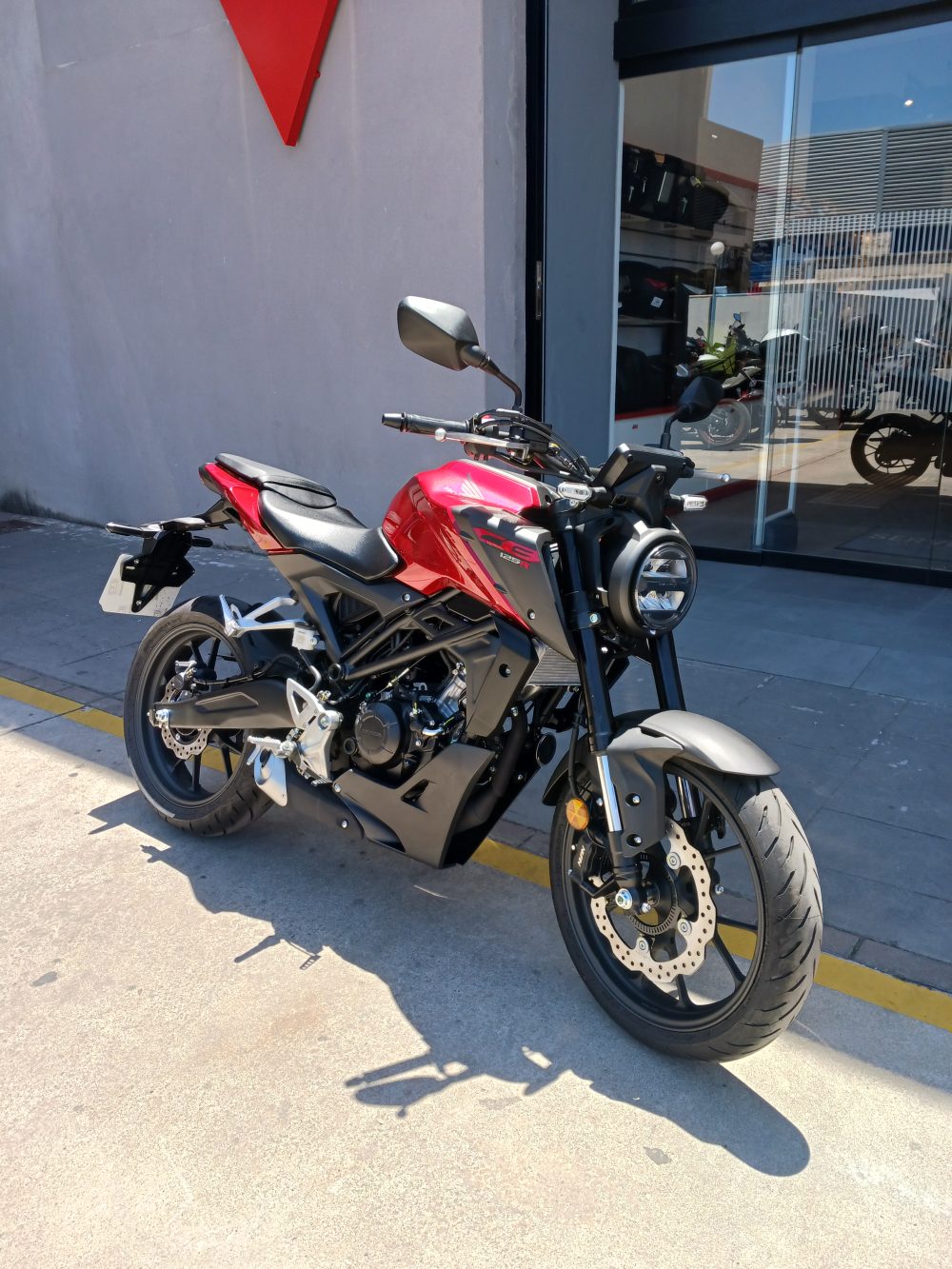 HONDA CB125R - Imagen 2