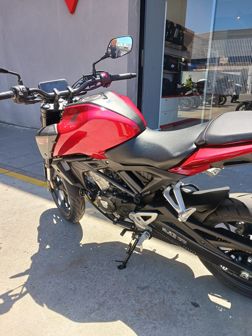 HONDA CB125R - Imagen 6